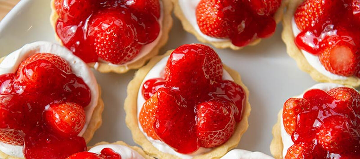 Freshly baked cakes & scones
