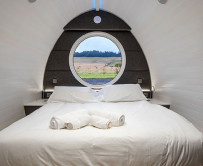 Floating super king-size bed-img